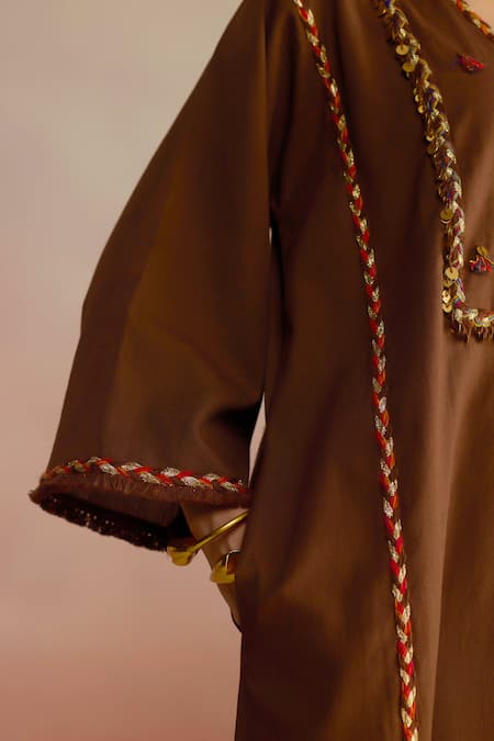 Roza_Brown Linen Embellished Tassel V Neck Kurta Set With Pant _Online_at_Aza_Fashions