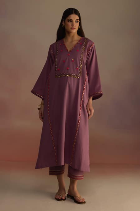 ROZA Amber Embellished Linen Kurta With Pant 