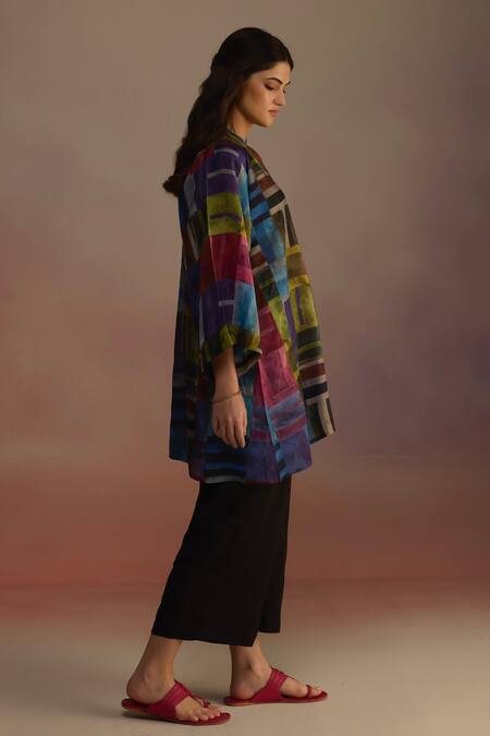 Roza_Multi Color Habutai Silk Printed Geometric Band Collar Boxy Tunic _Online_at_Aza_Fashions