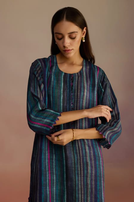 Shop_Roza_Blue Habutai Silk Printed Stripe Round Hand Sketched Kurta Set_Online_at_Aza_Fashions