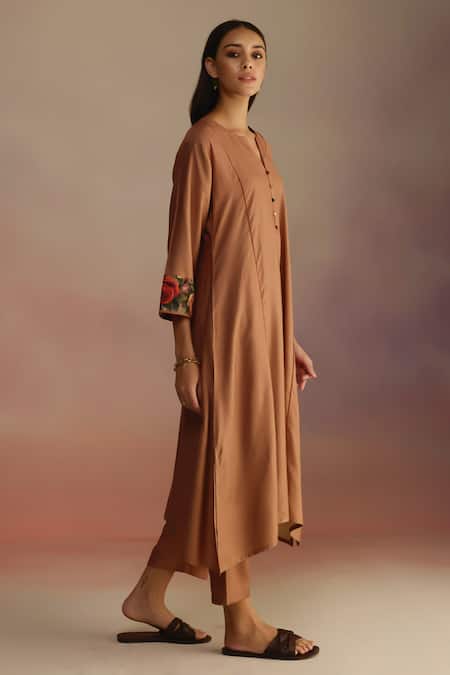 Buy_Roza_Brown Silk, Wool Open Neck Cinnamon Floral A-line Kurta Set 
