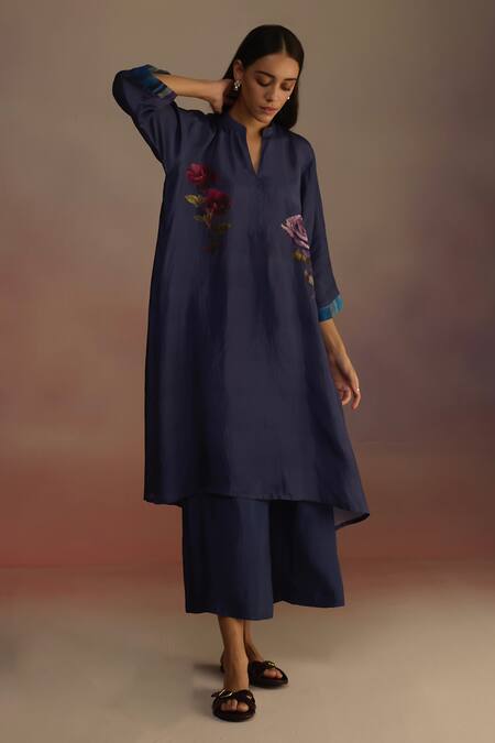 Shop_Roza_Blue Silk Bandeau Neck Navy Floral Hand Painted Kurta Set _Online_at_Aza_Fashions