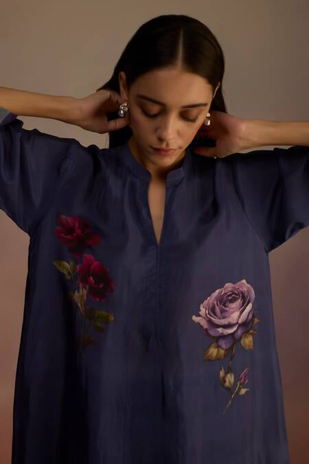 Buy_Roza_Blue Silk Bandeau Neck Navy Floral Hand Painted Kurta Set 