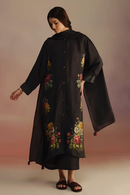 ROZA Gladioly Floral Print Kurta With Pant 