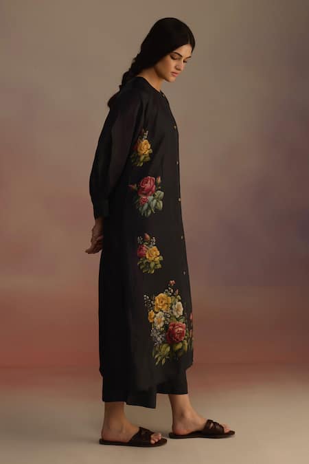Shop_Roza_Black Silk Embroidery Round Neck Floral Print Kurta Set With Pant _Online_at_Aza_Fashions