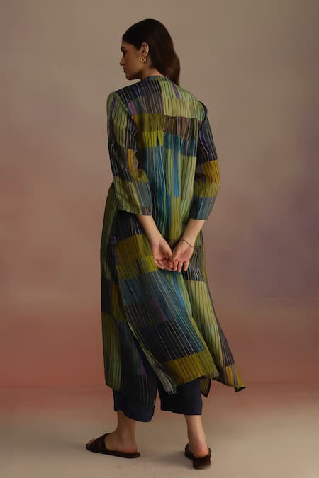 Roza Blue Hand-Drawn Stripe Kurta Set With Pant 