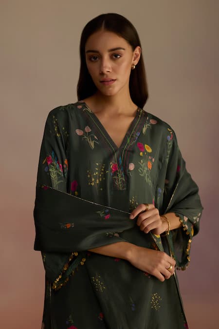 Shop_Roza_Green Hand Drawn Floral Motif Stole _Online_at_Aza_Fashions