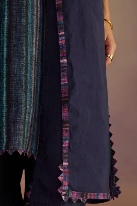 Roza_Blue Stripe Hand Sketched Border Stole_Online_at_Aza_Fashions