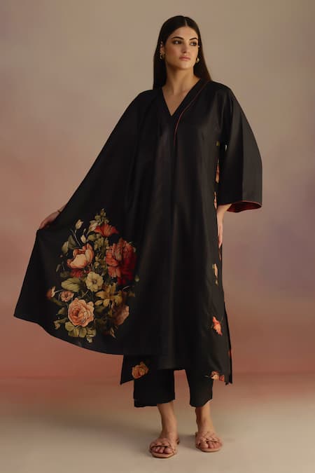 Roza_Black Floral Hand Painted Stole _Online_at_Aza_Fashions