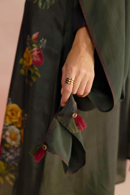 Buy_Roza_Green Thread Running Stitch Embroidered Stole _Online_at_Aza_Fashions