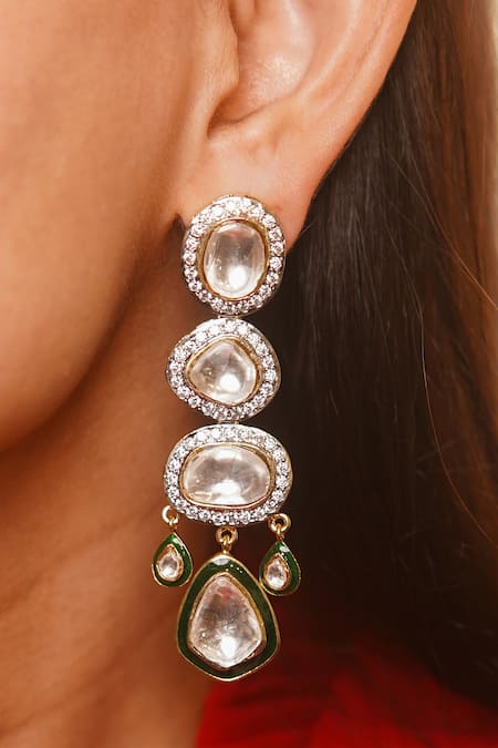 Vasundhara Mahek Kundan Embellished Earrings 