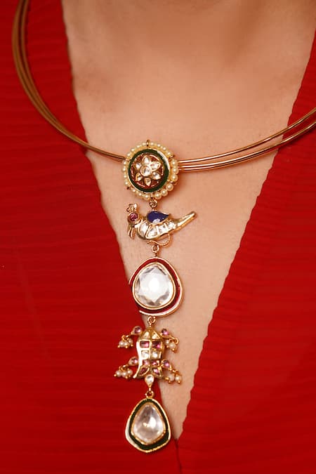 Vasundhara Indira Bird Motif Pendant Necklace 