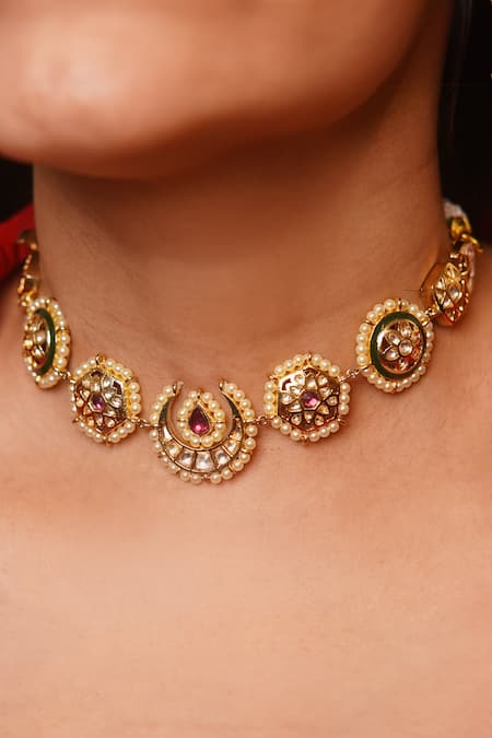 Vasundhara Masuma Embellished Choker 