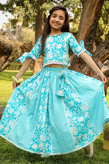 LIL DRAMA Floral Print Embellished Lehenga Set 