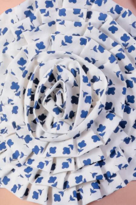 Lil Drama_White Cotton Floral Print Halter Neck Top And Pant Set _Online_at_Aza_Fashions