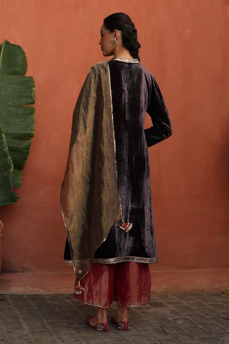 Begum Floral Hand Embroidered Velvet Kurta Set 