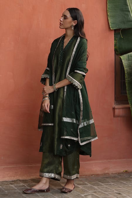 Buy_Begum_Green Silk, Tissue, Organza Embroidery, Gota Bottle Embellished Kurta Pant Set _Online_at_Aza_Fashions
