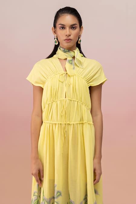 Therealb Yellow Viscose Crepe Printed Leaf V Neck Placement Midi Dress Online at Aza Fashions Therealb_Yellow Viscose Crepe Printed Leaf V Neck Placement Midi Dress _Online_at_Aza_Fashions