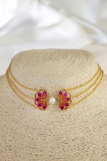 Manner Pink Flora Motif Enamelled Choker Necklace 