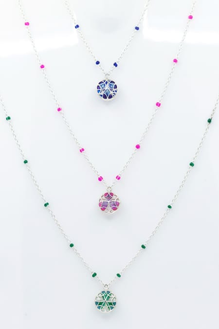 Manner Floral Ball Charm Pendant Necklace 