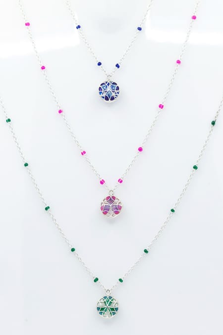 Manner Floral Enamelled Pendant Necklace 