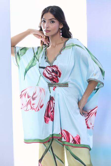 Buy_Pria Kataria Puri_Aqua Satin Printed Tulip Scallop V-neck Sequined Tunic 