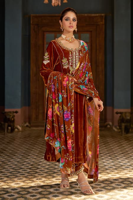 Buy Negra Elegante Brown Silk, Velvet Zari, Gota Patti, Embroidery Split Copper Floral Kurta Set Online at Aza Fashions Buy_Negra Elegante_Brown Silk, Velvet Zari, Gota Patti, Embroidery Split Copper Floral Kurta Set _Online_at_Aza_Fashions