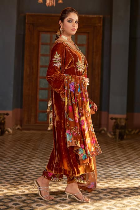 Shop Negra Elegante Brown Silk, Velvet Zari, Gota Patti, Embroidery Split Copper Floral Kurta Set Online at Aza Fashions Shop_Negra Elegante_Brown Silk, Velvet Zari, Gota Patti, Embroidery Split Copper Floral Kurta Set _Online_at_Aza_Fashions