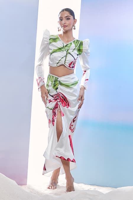 Buy_Pria Kataria Puri_White Satin Printed Tulip V-neck Crop Top And Asymmetric Skirt 