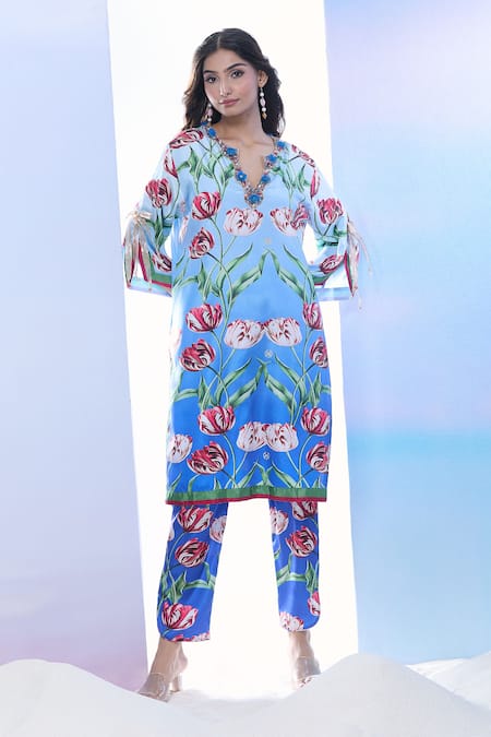 Pria Kataria Puri Tulip Print Shaded Kurta With Pant 