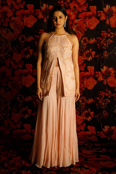 House Of TA-YA Peach Viscose, Silk, Georgette Pearls, Beads Halter Neck Embroidered Kurta Set Online at Aza Fashions House Of TA-YA_Peach Viscose, Silk, Georgette Pearls, Beads Halter Neck Embroidered Kurta Set _Online_at_Aza_Fashions