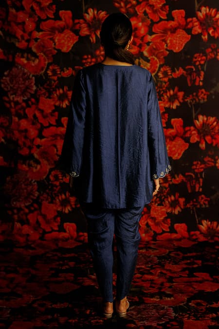 Shop_House Of TA-YA_Blue Chanderi, Viscose Embroidery V-neck Floral Dabka Zardozi Kurta Set _at_Aza_Fashions