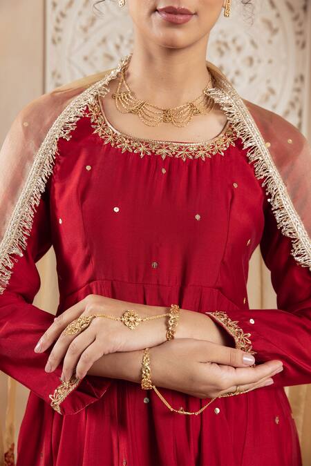 Buy Rivaaj Clothing Maroon Organza, Modal Sequins, Embroidery Round Neck Blossom Vine Anarkali Set Buy_Rivaaj Clothing_Maroon Organza, Modal Sequins, Embroidery Round Neck Blossom Vine Anarkali Set