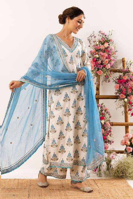 Buy_Rivaaj Clothing_Off White Cotton, Kota Doria Sequins, Zari, Iris Handblock Print Kurta Set _Online_at_Aza_Fashions