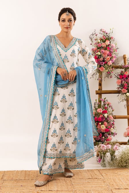 Shop_Rivaaj Clothing_Off White Cotton, Kota Doria Sequins, Zari, Iris Handblock Print Kurta Set _Online_at_Aza_Fashions