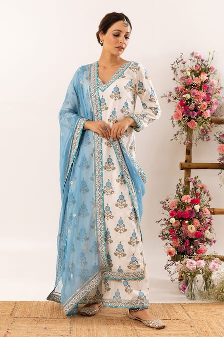 Rivaaj Clothing_Off White Cotton, Kota Doria Sequins, Zari, Iris Handblock Print Kurta Set _at_Aza_Fashions