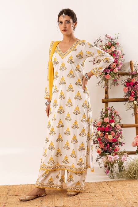 Shop_Rivaaj Clothing_White Cotton, Kota Doria Sequins, Zari, Pearls Blossom Handblock Print Kurta Set