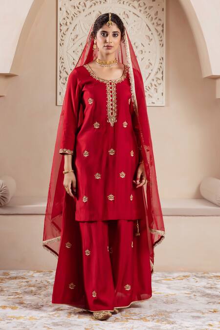 Rivaaj Clothing Maroon Organza, Modal Embroidery Round Neck Floret Motif Kurta Set at Aza Fashions Rivaaj Clothing_Maroon Organza, Modal Embroidery Round Neck Floret Motif Kurta Set _at_Aza_Fashions