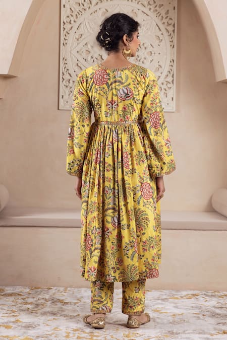 Shop Rivaaj Clothing Yellow Velvet Lace, Sequins, Embroidery V-neck Floral Print Anarkali And Pant Set at Aza Fashions Shop_Rivaaj Clothing_Yellow Velvet Lace, Sequins, Embroidery V-neck Floral Print Anarkali And Pant Set _at_Aza_Fashions