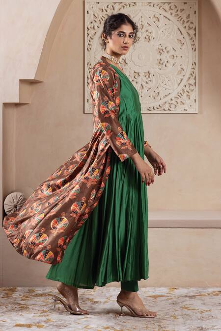Rivaaj Clothing Brown Velvet, Cotton Foil Printing, Embroidery Open Floral Printed Anarkali Set Online at Aza Fashions Rivaaj Clothing_Brown Velvet, Cotton Foil Printing, Embroidery Open Floral Printed Anarkali Set _Online_at_Aza_Fashions