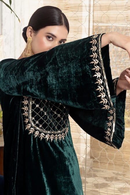 Rivaaj Clothing_Green Velvet, Organza Gota Patti, Mirrors Round Neck Bottle Kurta Set _Online_at_Aza_Fashions