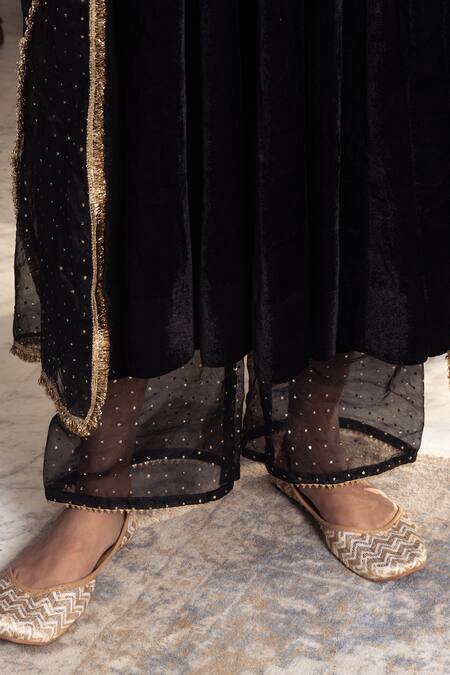 Buy_Rivaaj Clothing_Black Organza, Velvet Gota Patti, Mirrors Round Neck Embroidered Anarkali Set 
