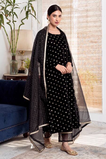 Buy_Rivaaj Clothing_Black Organza, Velvet Sequins Round Neck Embroidered Kurta Set _Online_at_Aza_Fashions