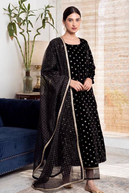 Rivaaj Clothing_Black Organza, Velvet Sequins Round Neck Embroidered Kurta Set _at_Aza_Fashions