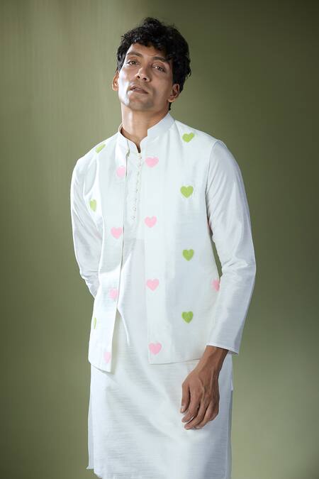 Rng Safawala White Silk, , Satin Sequins, Embroidery Heart Motif Bundi Set Online at Aza Fashions Rng Safawala_White Silk, , Satin Sequins, Embroidery Heart Motif Bundi Set _Online_at_Aza_Fashions