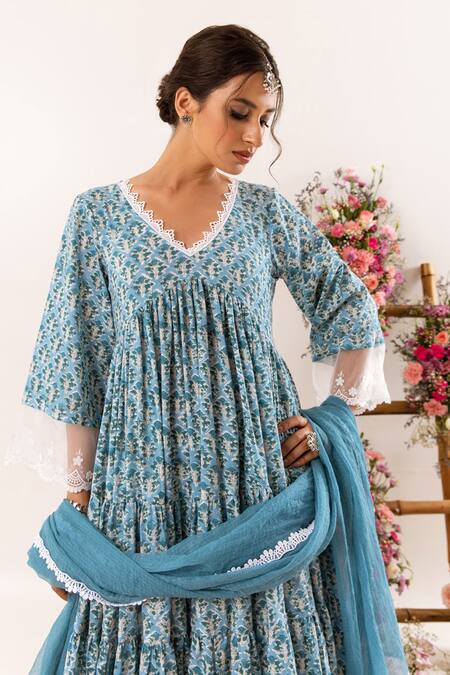 Buy_Rivaaj Clothing_Green Cotton, Kota Doria Lace V-neck Acanthus Bloom Anarkali Set With Palazzo 