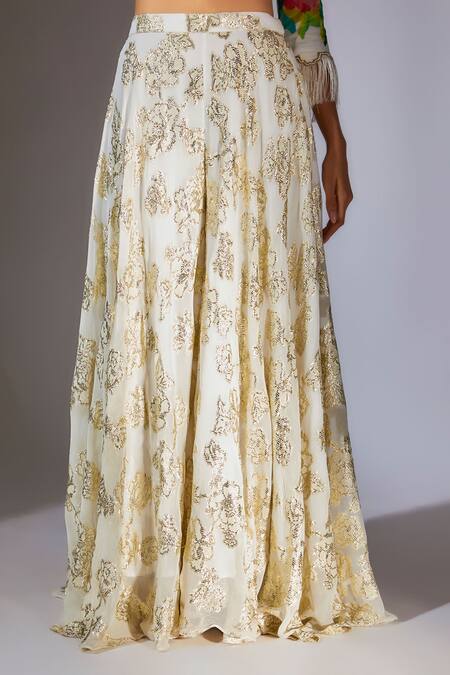 Kriti Bapna_Ivory Jacquard Fringe, Embroidery Round Neck Floral Hand Painted Kurta Set _Online_at_Aza_Fashions