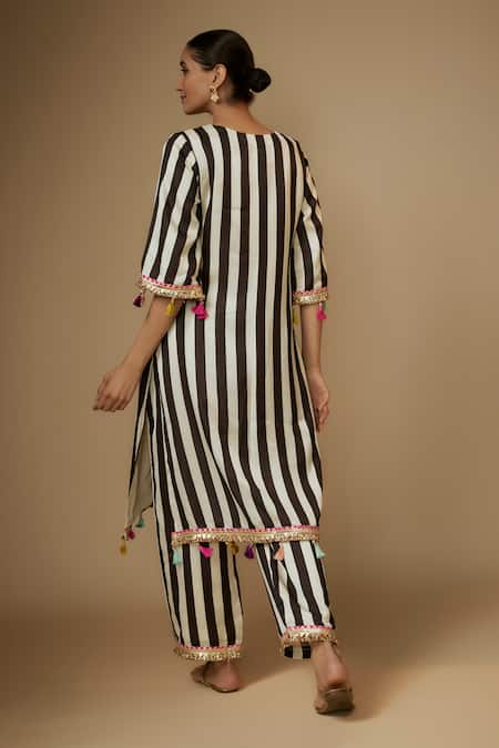 Kriti Bapna Stripe Embroidered Kurta Set 