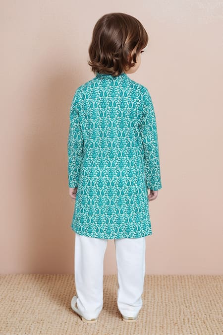 Shop Petite Pomme Blue Cotton Floral Print Kurta Set at Aza Fashions Shop_Petite Pomme_Blue Cotton Floral Print Kurta Set _at_Aza_Fashions