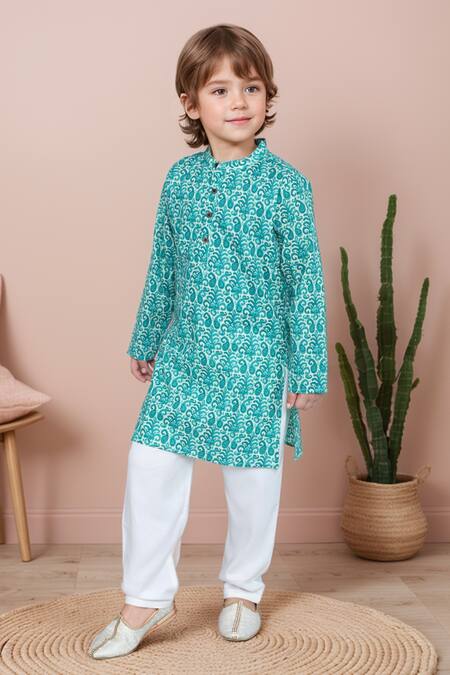 Shop Petite Pomme Blue Cotton Floral Print Kurta Set Online at Aza Fashions Shop_Petite Pomme_Blue Cotton Floral Print Kurta Set _Online_at_Aza_Fashions
